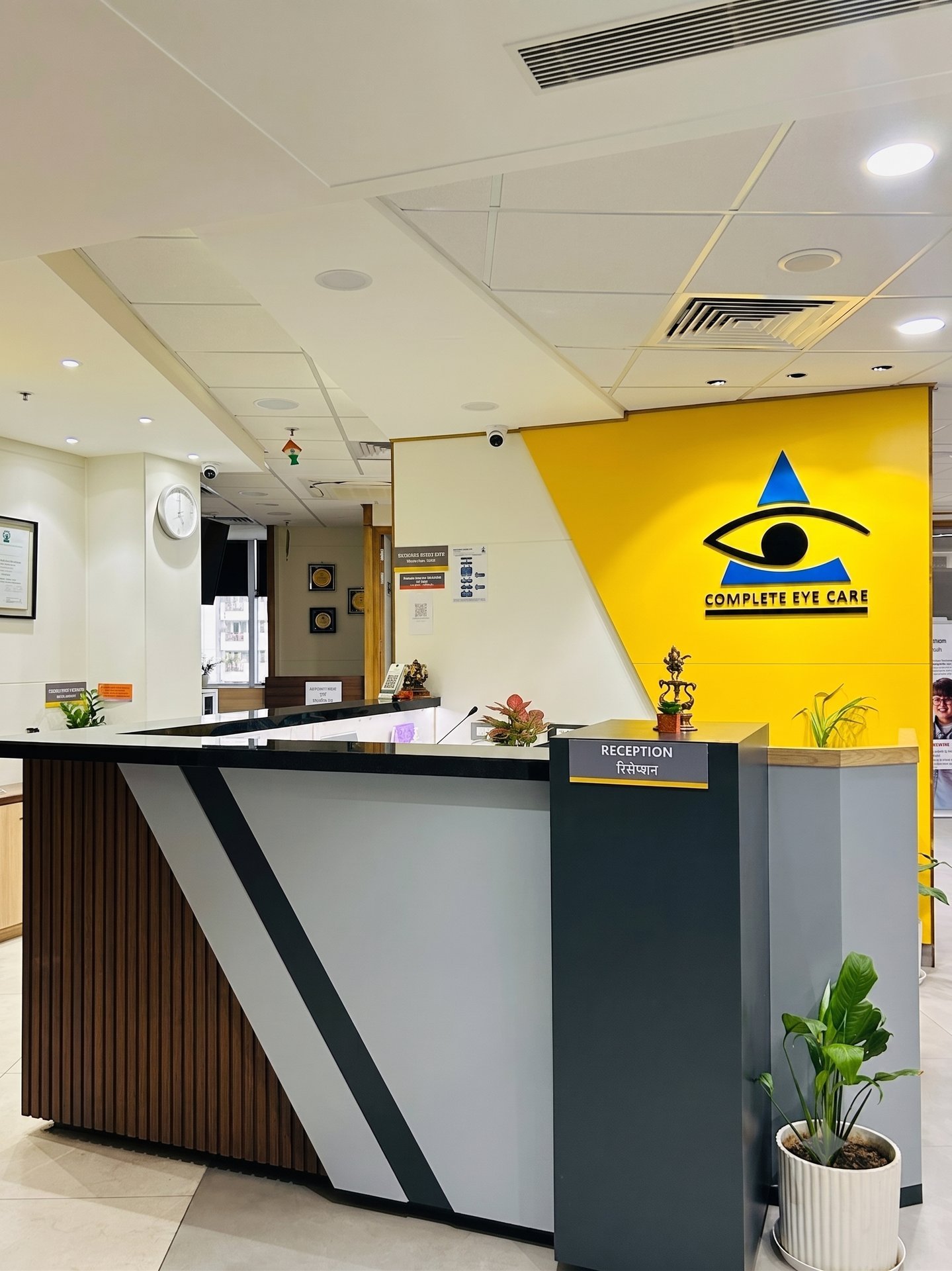 Complete Eye Care reception, Eros City Square, Gurugram